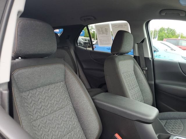 2024 Chevrolet Equinox LT - Photo 32