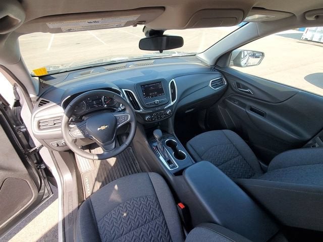 2024 Chevrolet Equinox LT - Photo 25