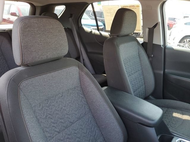 2024 Chevrolet Equinox LT - Photo 32