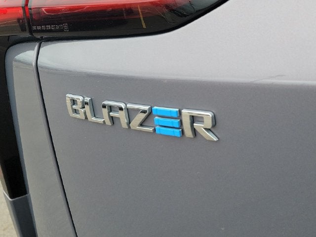 2024 Chevrolet Blazer EV LT - Photo 31