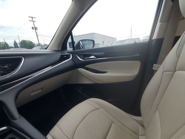 2024 Buick Enclave Essence - Photo 11