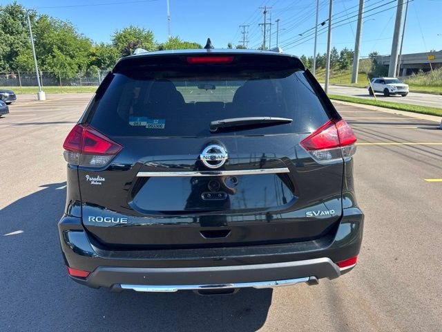 2017 Nissan Rogue SV - Photo 3