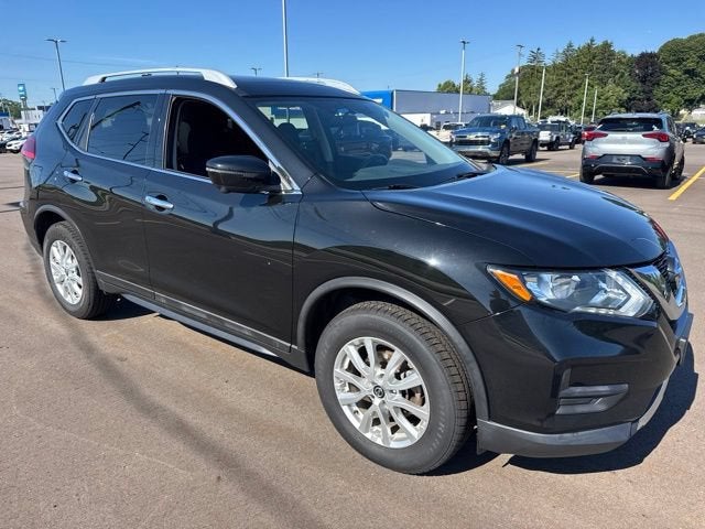 2017 Nissan Rogue SV - Photo 5