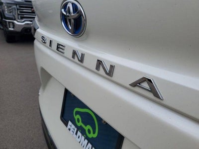 2021 Toyota Sienna XLE