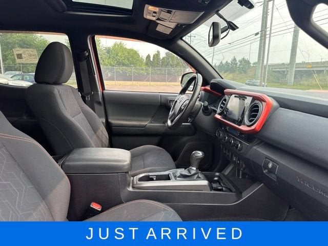2016 Toyota Tacoma SR5