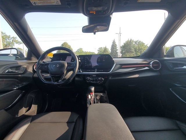2025 Chevrolet Trax RS - Photo 10