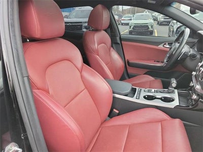 2021 Kia Stinger GT1