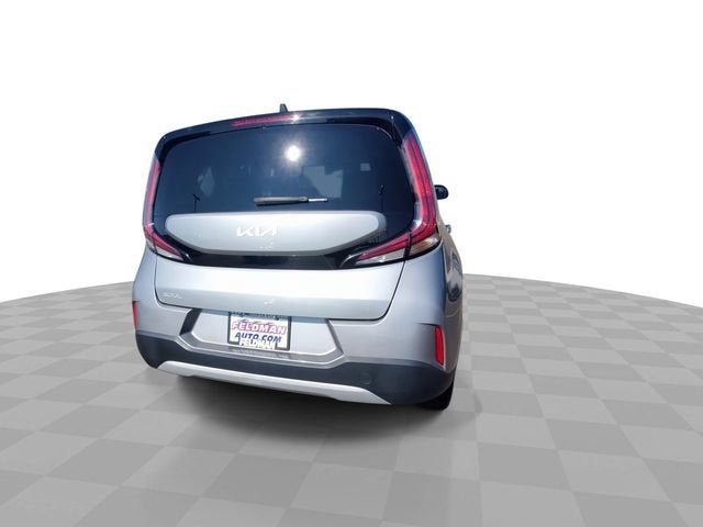 2023 Kia Soul LX - Photo 7