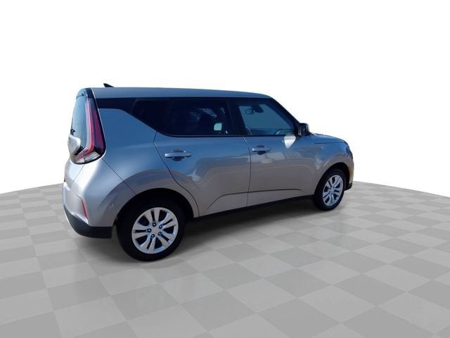 2023 Kia Soul LX - Photo 8