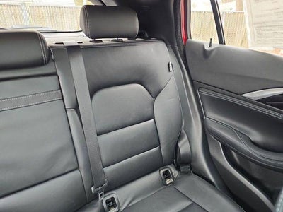 2017 INFINITI QX30 Premium