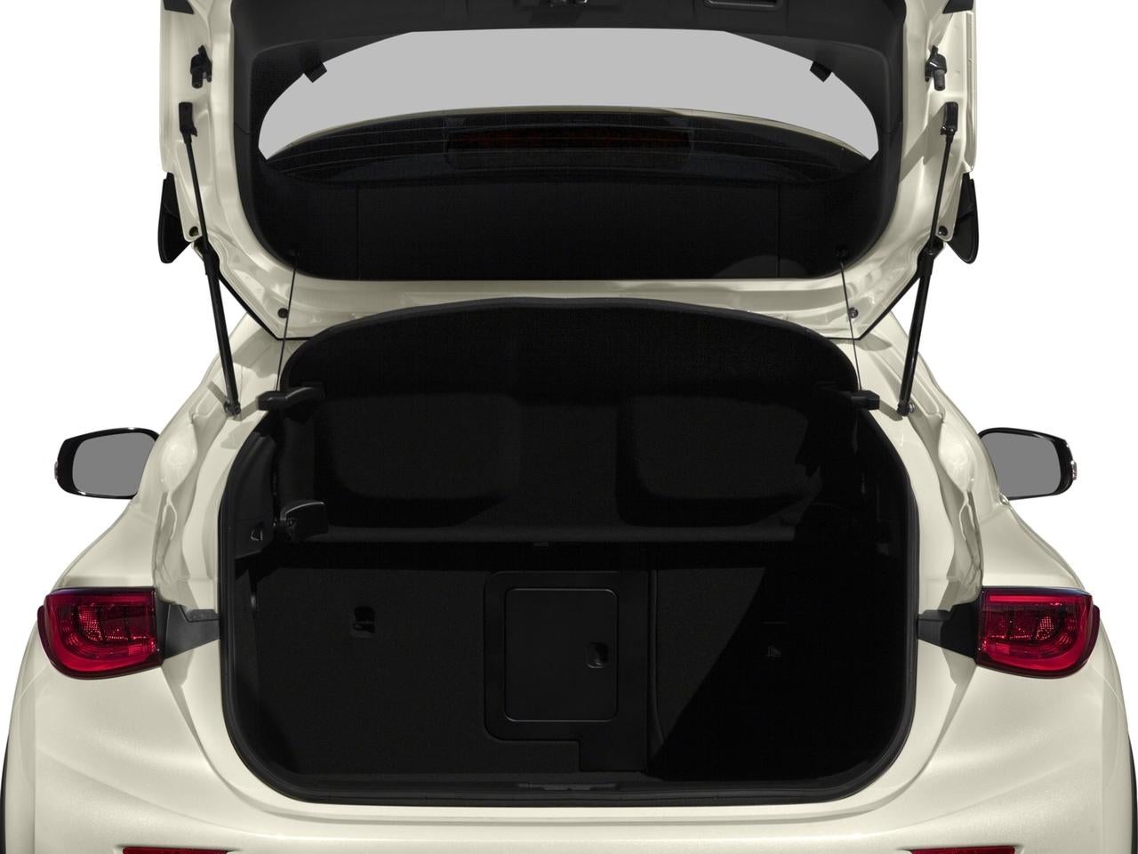 2017 INFINITI QX30 Premium