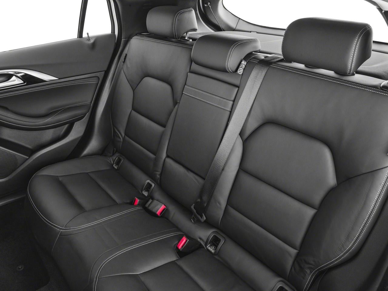 2017 INFINITI QX30 Premium