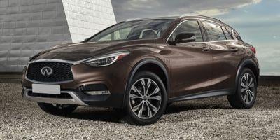 2017 INFINITI QX30 Premium