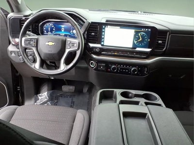 2025 Chevrolet Silverado 1500 LT (2FL)