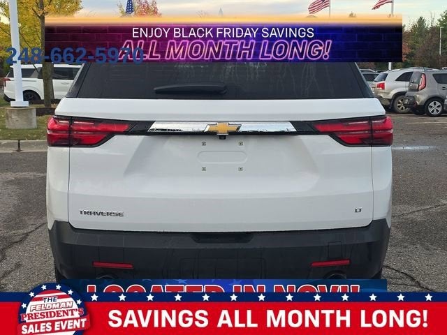 2023 Chevrolet Traverse LT Cloth