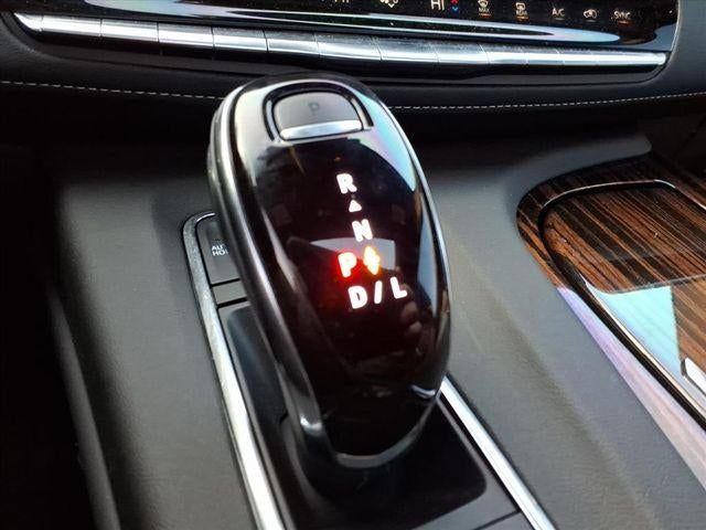 2024 Cadillac Escalade ESV 4WD Premium Luxury