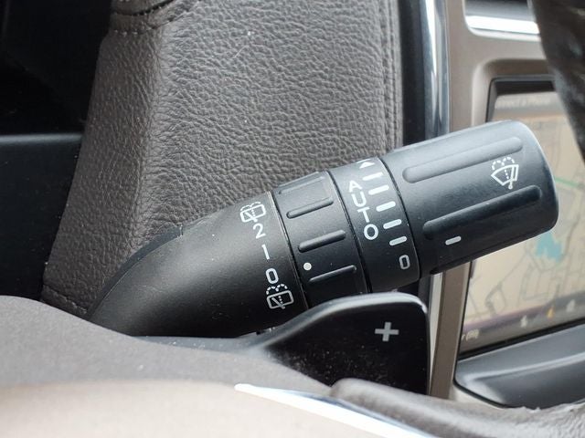 2015 Lincoln MKX Base