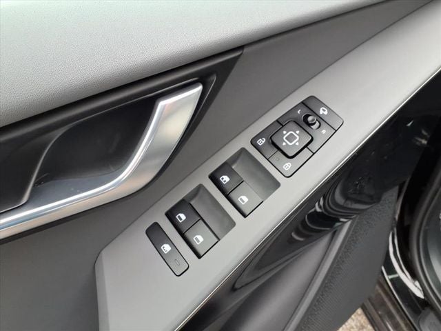 2024 Kia Niro EX Touring