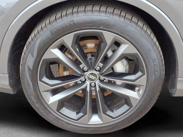 2026 Audi Q7 Premium Plus 55 TFSI quattro tiptronic