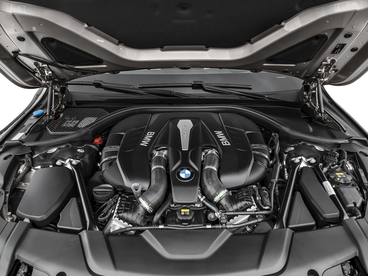 2016 BMW 750i 750i