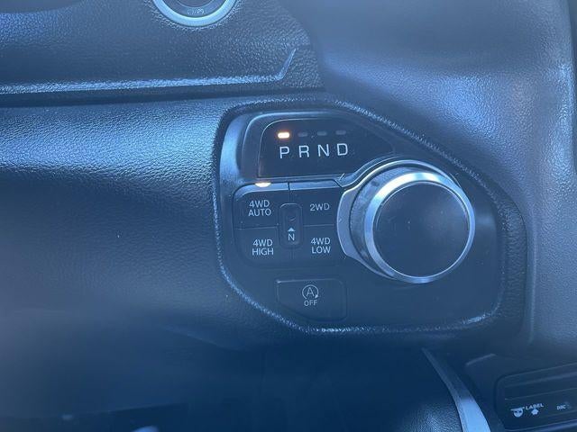 2019 RAM 1500 Big Horn/Lone Star Crew Cab 4x4 5'7" Box