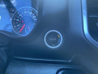 2019 RAM 1500 Big Horn/Lone Star Crew Cab 4x4 5'7" Box