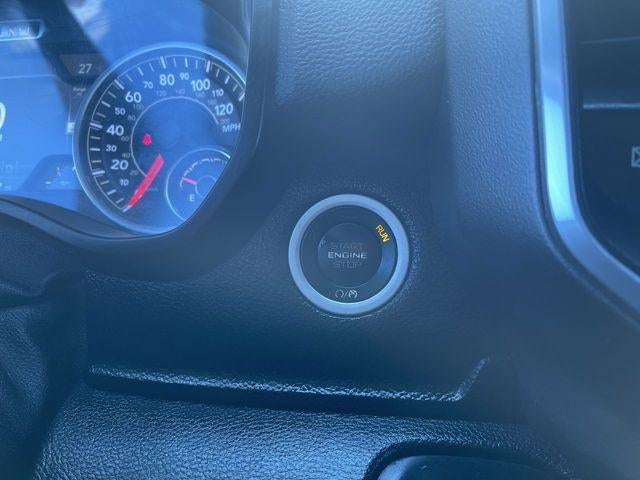 2019 RAM 1500 Big Horn/Lone Star Crew Cab 4x4 5'7" Box