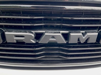 2020 RAM 1500 Big Horn Crew Cab 4x4 5'7" Box