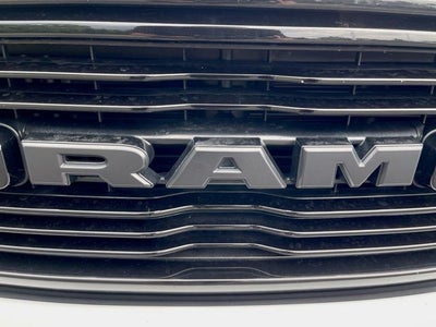 2020 RAM 1500 Big Horn Crew Cab 4x4 5'7" Box