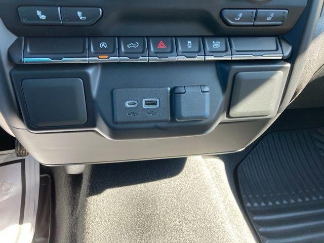 2022 Chevrolet Silverado 1500 LTD LT (2FL)