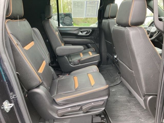 2022 GMC Yukon XL AT4