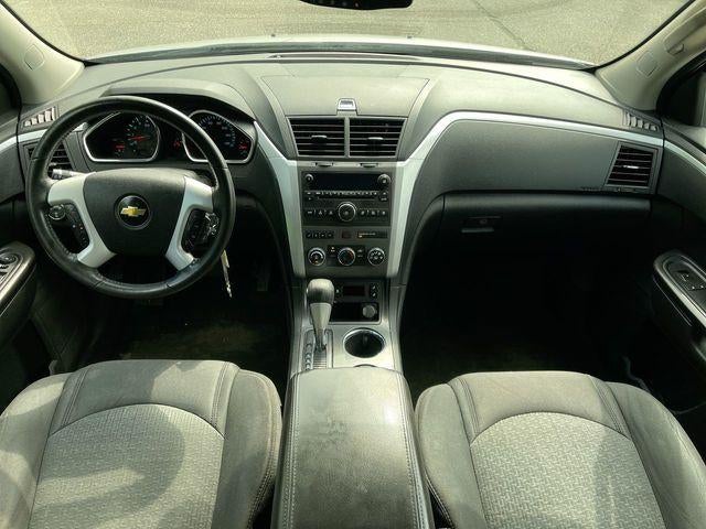 2011 Chevrolet Traverse LT w/1LT
