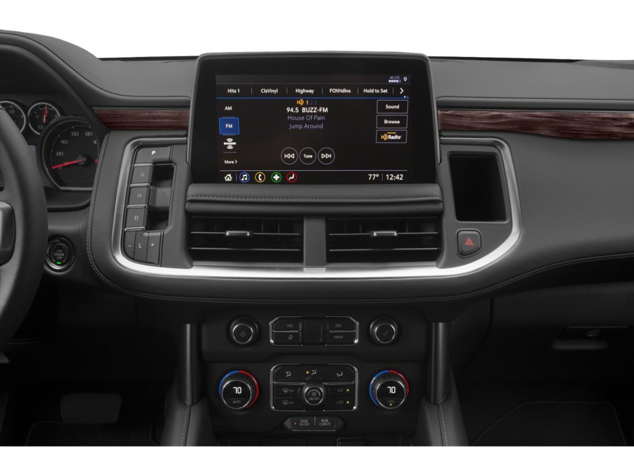 2023 Chevrolet Suburban LS