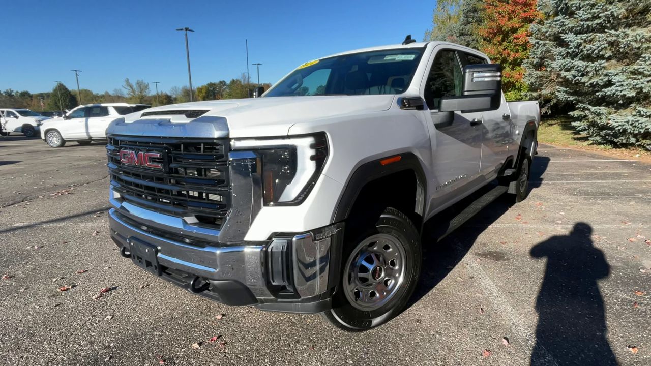 2024 GMC Sierra 2500 HD Pro
