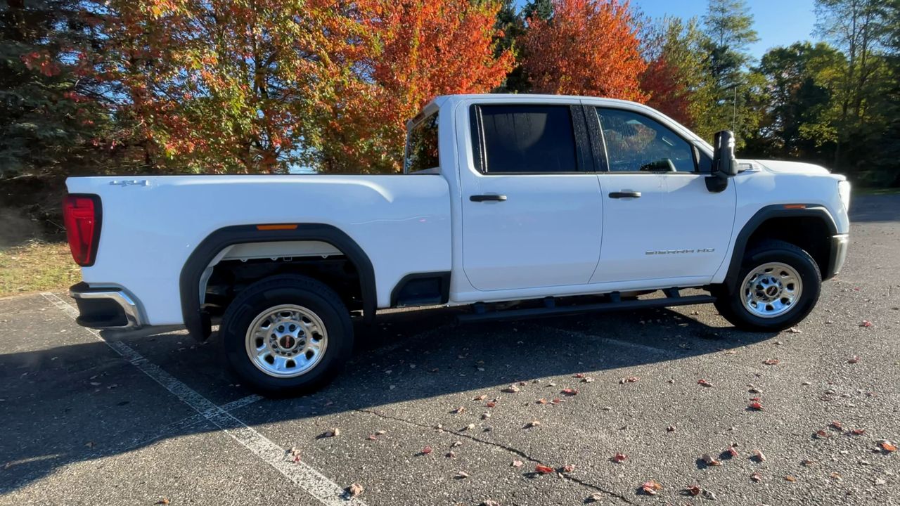 2024 GMC Sierra 2500 HD Pro