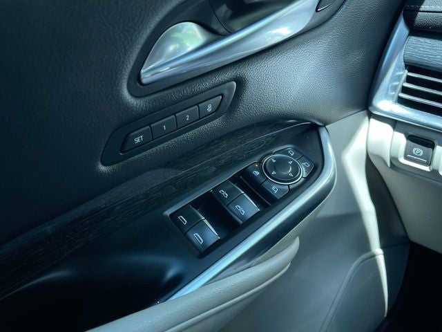 2020 Cadillac XT4 AWD Premium Luxury