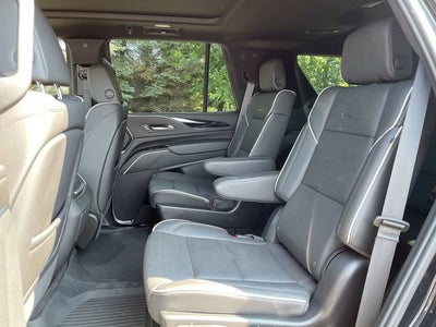 2024 Cadillac Escalade Sport