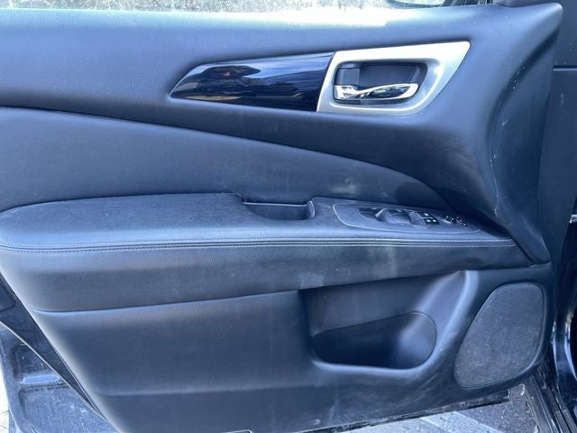 2018 Nissan Pathfinder S