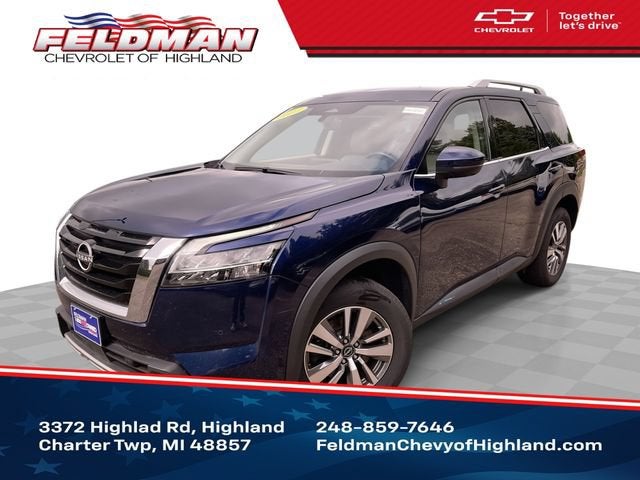 2023 Nissan Pathfinder SL 4WD