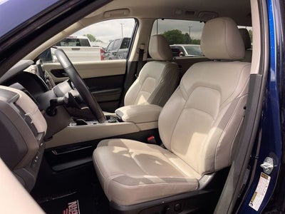 2023 Nissan Pathfinder SL 4WD