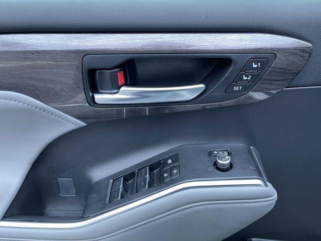2023 Toyota Highlander Hybrid Limited