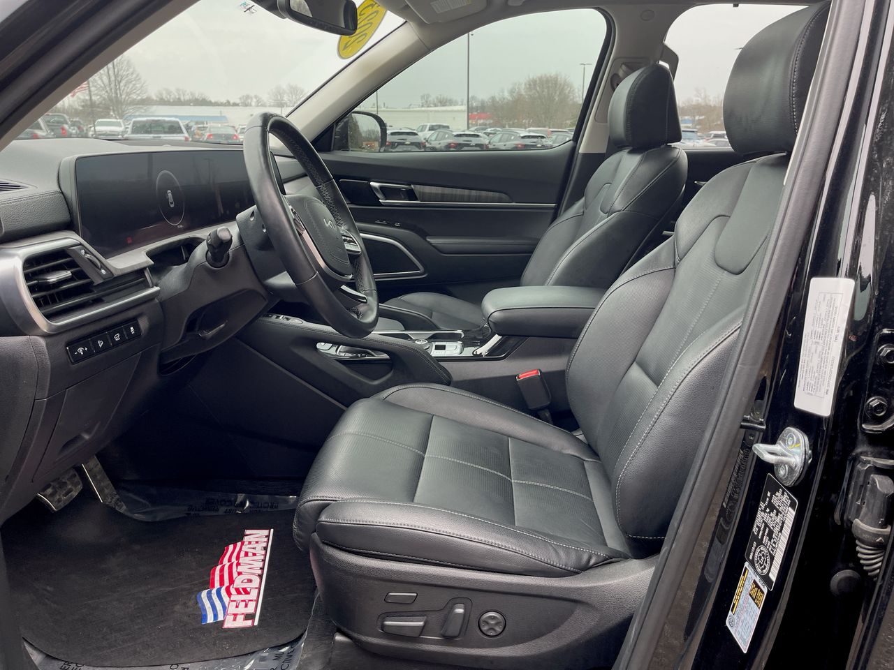 2023 Kia Telluride SX