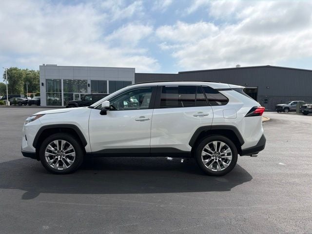 2025 Toyota RAV4 XLE Premium