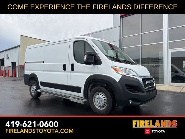 2025 RAM ProMaster 2500 Base