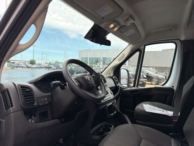 2025 RAM ProMaster 2500 Base