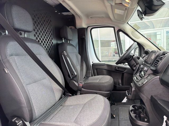 2025 RAM ProMaster 2500 Base