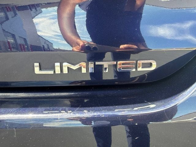 2022 Toyota Highlander Hybrid Limited