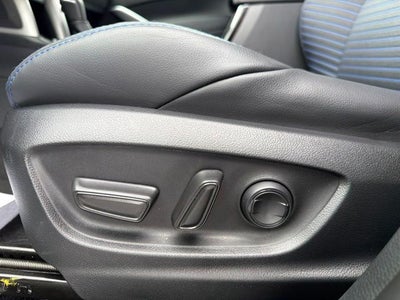 2024 Toyota Corolla Cross Hybrid XSE