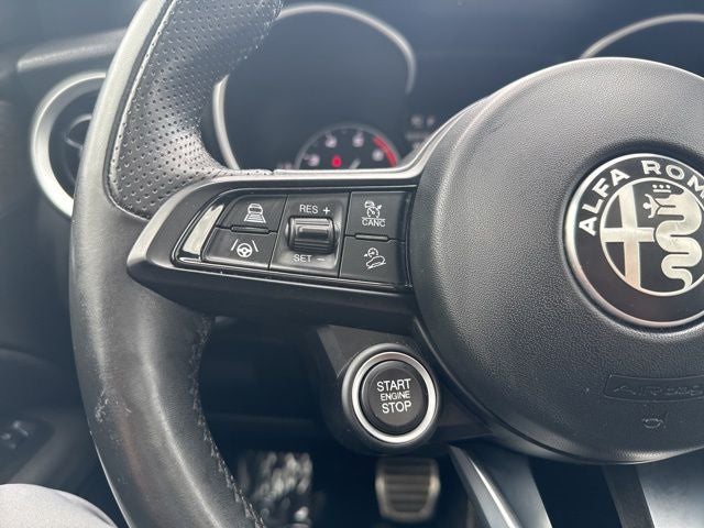 2022 Alfa Romeo Stelvio Ti
