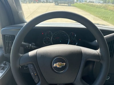 2025 Chevrolet Express 2500 Work Van Cargo